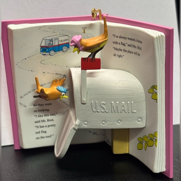 Hallmark Keepsake Christmas 2019 Year Dated P.D. Eastman The Best Nest Ornament - Picture 2 of 4